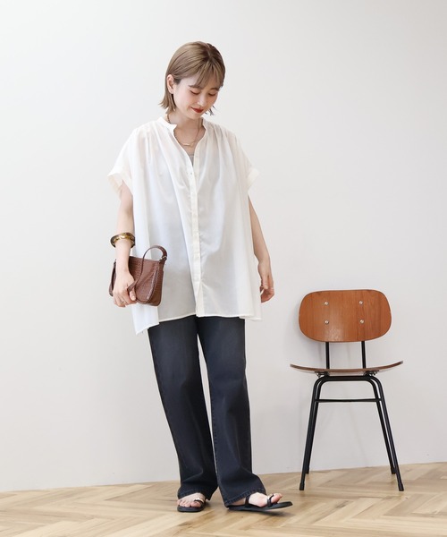 AMERICAN HOLIC（アメリカンホリック）の「イージーケア 接触冷感 フレンチスリーブギャザーシャツ（シャツ/ブラウス・レディース・ブラック/アイボリー/モカ/サックスブルー・M/L）」の10枚目の写真