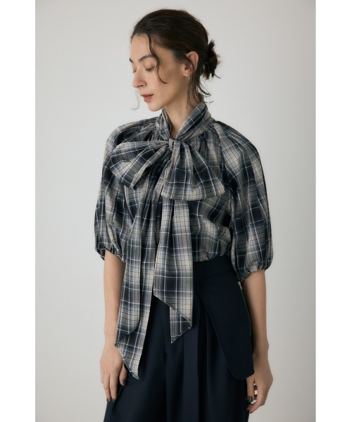 crie conforto(クリーコンフォルト)の「チェックボウタイブラウス 冬服 / リボン(シャツ/ブラウス・レディース・レッド系その他/ブラック系その他/グリーン系その他・FREE)」の8枚目の写真