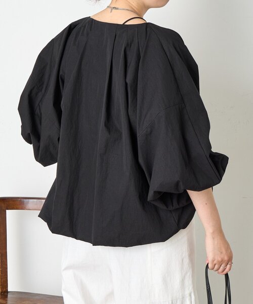 Jena espace merveilleux（ジェナ　エスパスメルヴェイユ）の「タックバルーンジャケット（ベスト・レディース・ベージュ/ブラック・FREE）」の11枚目の写真