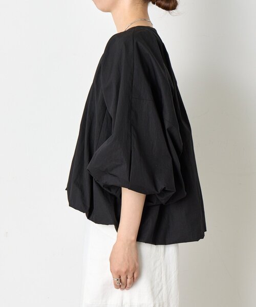 Jena espace merveilleux（ジェナ　エスパスメルヴェイユ）の「タックバルーンジャケット（ベスト・レディース・ベージュ/ブラック・FREE）」の16枚目の写真