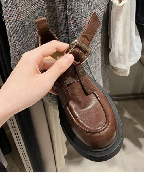 NiiNa(ニーナ)の「【 NiiNa / ニーナ 】本革厚底ワンストラップレザーシューズ(その他シューズ・レディース・ブラック/ブラウン・37/36/38/35)」の20枚目の写真