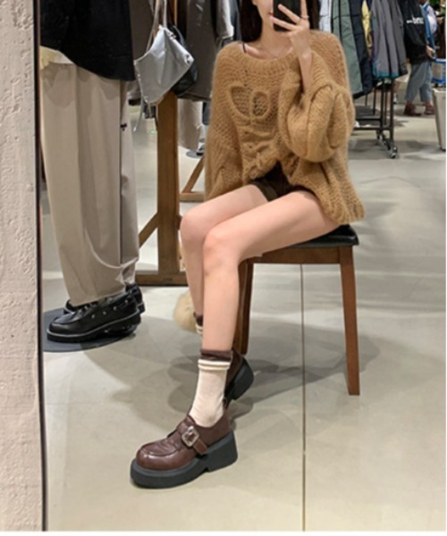NiiNa(ニーナ)の「【 NiiNa / ニーナ 】本革厚底ワンストラップレザーシューズ(その他シューズ・レディース・ブラック/ブラウン・37/36/38/35)」の21枚目の写真