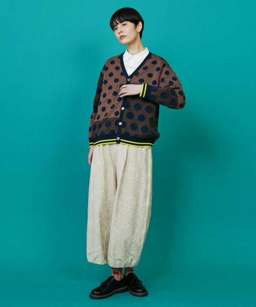 FRAPBOIS（フラボア）の「ドッツーニット カーディガン（ニット/セーター・レディース・ブラック系その他/ブラウン系その他・1/2）」の8枚目の写真