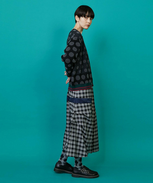 FRAPBOIS（フラボア）の「ドッツーニット カーディガン（ニット/セーター・レディース・ブラック系その他/ブラウン系その他・1/2）」の16枚目の写真