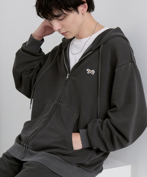 PENNEYS（ぺニーズ）の「PENNEYS/ペニーズ 別注 THE FOX ロゴ ワンポイント刺繍 ヴィンテージライク ヘビーウェイト ジップパーカー【セットアップ対応】（パーカー・メンズ・ブラウン/ブラック/グレー/カーキ/ネイビー・S/L/M）」の8枚目の写真