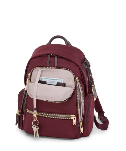 TUMI(トゥミ)の「VOYAGEUR 「セリーナ」ミディアム・バックパック(A4/PC12インチまで対応)(バックパック/リュック・レディース・ワイン・FREE)」の2枚目の写真