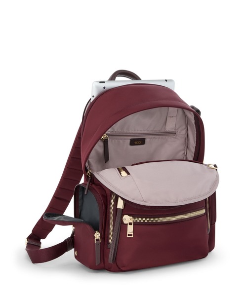 TUMI(トゥミ)の「VOYAGEUR 「セリーナ」ミディアム・バックパック(A4/PC12インチまで対応)(バックパック/リュック・レディース・ワイン・FREE)」の3枚目の写真