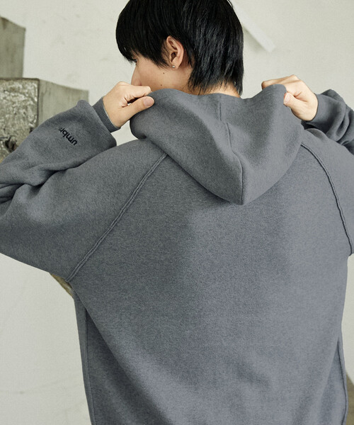 UMBRO(アンブロ)の「KNIT FULL-ZIP HOODIE/ニットフルジップフーディー/UMBRO別注(限定展開)(ニット/セーター・メンズ・ライトグレー/ブラック/ネイビー・MEDIUM/LARGE)」の14枚目の写真
