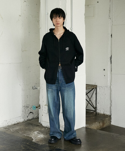 UMBRO(アンブロ)の「KNIT FULL-ZIP HOODIE/ニットフルジップフーディー/UMBRO別注(限定展開)(ニット/セーター・メンズ・ライトグレー/ブラック/ネイビー・MEDIUM/LARGE)」の21枚目の写真