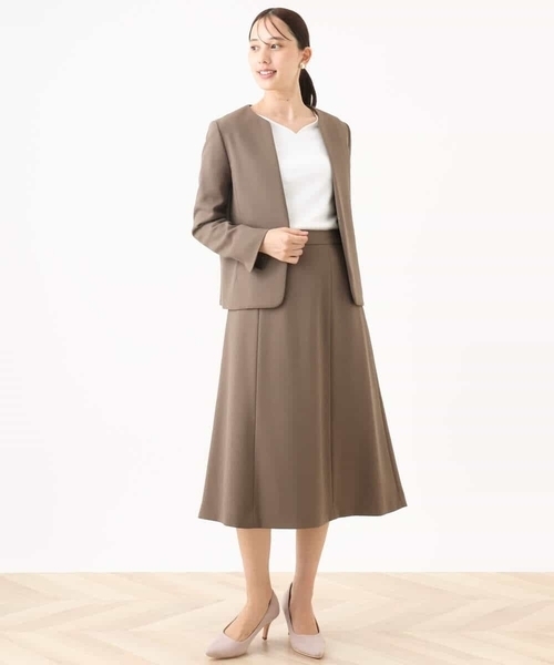 OFUON le MK（オフオンルエムケー）の「【2025AW】ハートネックコットンカットソー/洗える/WEB限定サイズあり（Tシャツ/カットソー・レディース・ホワイト/ブルー系その他・36/38）」の13枚目の写真