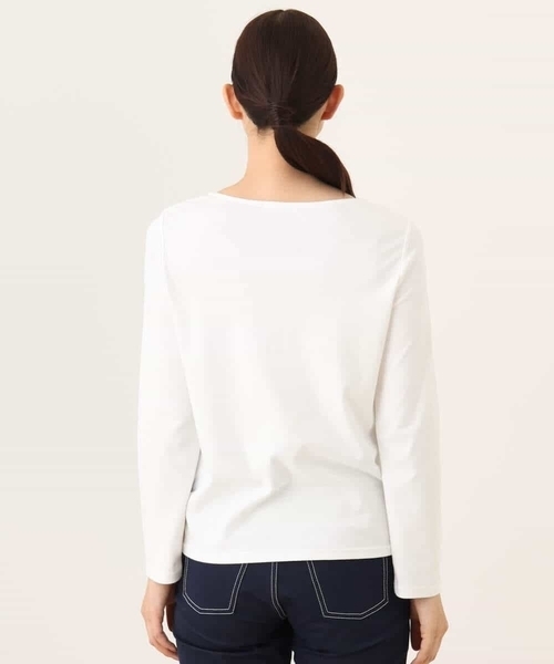 OFUON le MK（オフオンルエムケー）の「【2025AW】ハートネックコットンカットソー/洗える/WEB限定サイズあり（Tシャツ/カットソー・レディース・ホワイト/ブルー系その他・36/38）」の9枚目の写真