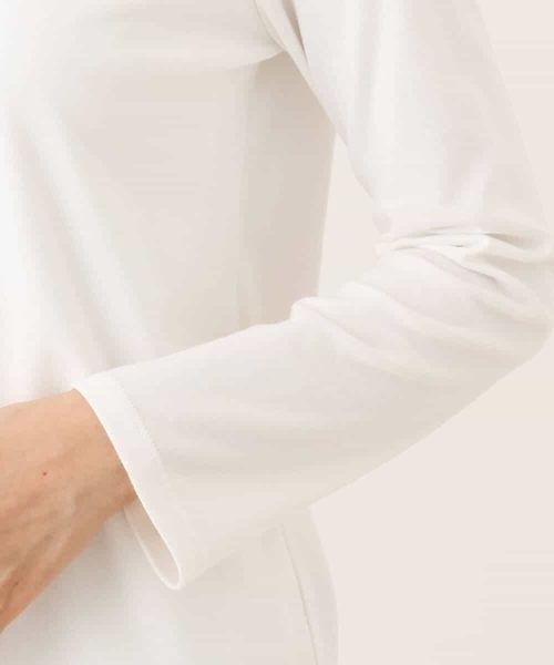 OFUON le MK（オフオンルエムケー）の「【2025AW】ハートネックコットンカットソー/洗える/WEB限定サイズあり（Tシャツ/カットソー・レディース・ホワイト/ブルー系その他・36/38）」の5枚目の写真