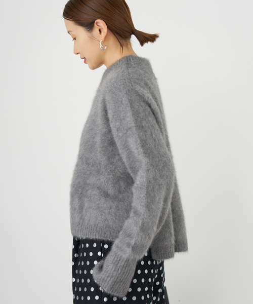 IENA（イエナ）の「FLUFFYプルオーバー（ニット/セーター・レディース・ネイビー/アイボリー/グレー・FREE）」の22枚目の写真