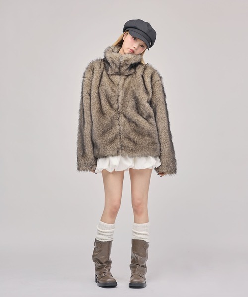 MSGirl(エムエスジーガール)の「ミックスカラーフェイクファーブルゾン(ブルゾン・レディース・グレー/ブラウン/チャコール/ブラック/ピンク/ブラウン系・F)」の17枚目の写真