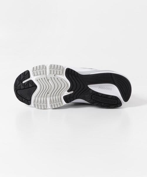 URBAN RESEARCH（アーバンリサーチ）の「NEW BALANCE　M990v6（スニーカー・メンズ・グレー・26/26.5/27/27.5/28/28.5/29）」の5枚目の写真