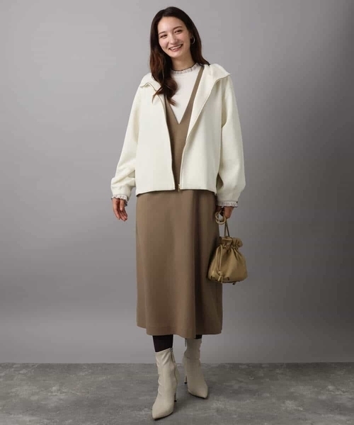 MK MICHEL KLEIN（エムケーミッシェルクラン）の「ダンボールフーディー/洗える（パーカー・レディース・アイボリー/ダークグレー・38）」の4枚目の写真