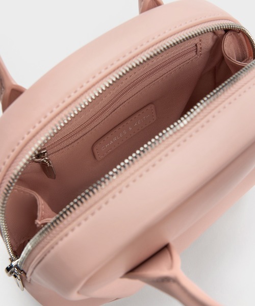 CHARLES & KEITH(チャールズ & キース)の「Nelly ネリ ボウリングバッグ(トートバッグ・レディース・スミクロ/ライトピンク・S)」の11枚目の写真