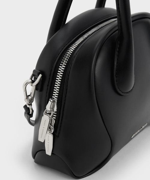CHARLES & KEITH(チャールズ & キース)の「Nelly ネリ ボウリングバッグ(トートバッグ・レディース・スミクロ/ライトピンク・S)」の14枚目の写真