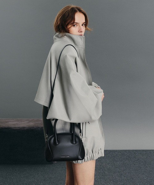CHARLES & KEITH(チャールズ & キース)の「Nelly ネリ ボウリングバッグ(トートバッグ・レディース・スミクロ/ライトピンク・S)」の18枚目の写真
