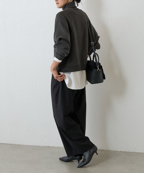 BEARDSLEY（ビアズリー）の「ハイネックドルマンニット（ニット