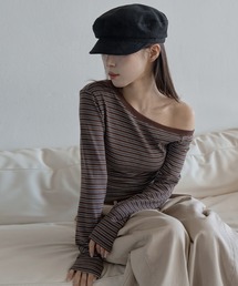 アシンメトリーオフショルダー」に該当するTシャツ/カットソー