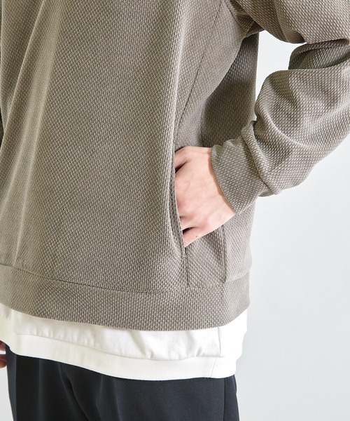 UNION STATION（ユニオンステーション）の「ハニカムモールハーフジップスタンドスウェット（スウェット・メンズ・ブラック/グレー・M/L）」の13枚目の写真
