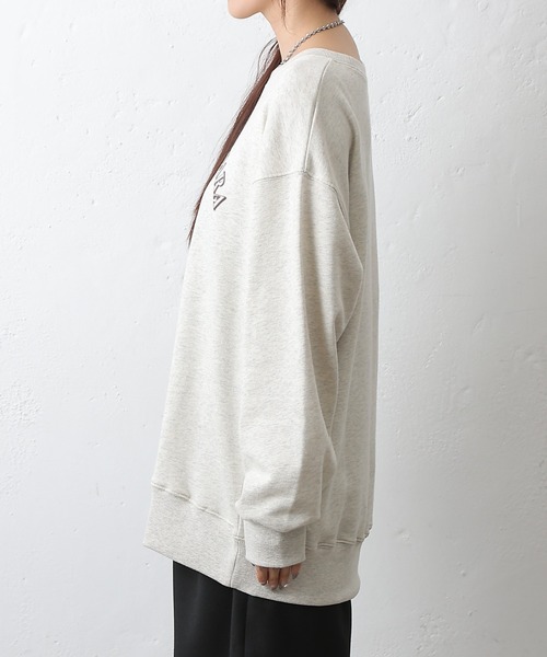COLONY 2139(コロニートゥーワンスリーナイン)の「SANTA BARBARA裏毛プルオーバー(Tシャツ/カットソー・レディース・アイボリー/チャコールグレー・FREE)」の21枚目の写真