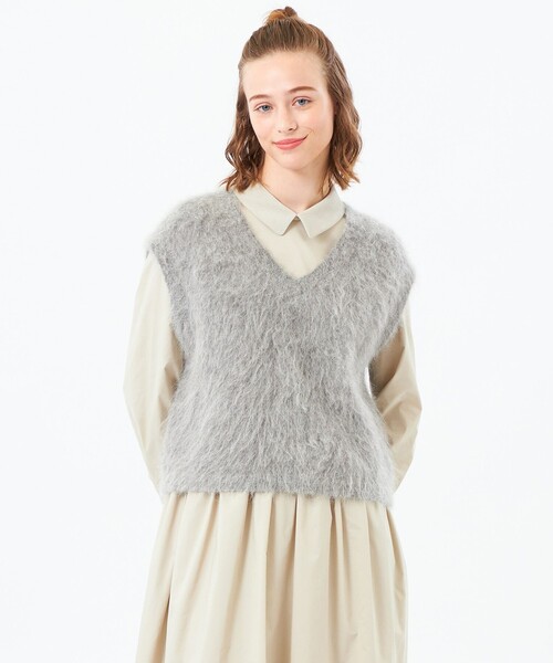 MACKINTOSH PHILOSOPHY（ﾏｯｷﾝﾄｯｼｭ ﾌｨﾛｿﾌｨｰ）の「アルパカシャギーニットベスト（ベスト・レディース・ホワイト系その他/ライトブルー/グレー系その他・38）」の3枚目の写真