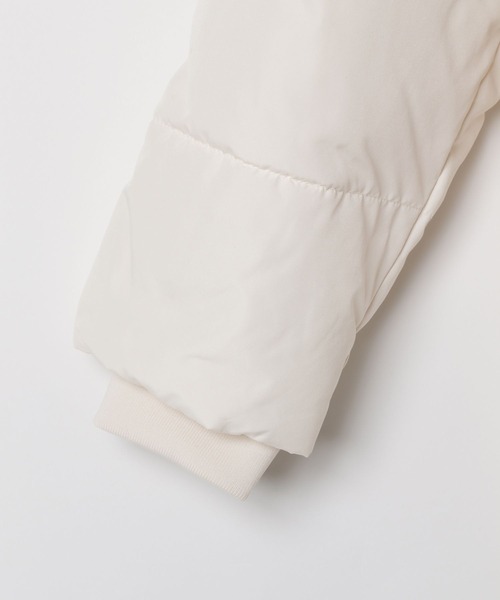 repipi armario(レピピ アルマリオ)の「【10C REPIPI】エアサーマルフードコート(ダウンジャケット/コート・キッズ・アイボリー/ブラック・120㎝/130㎝/110㎝)」の18枚目の写真