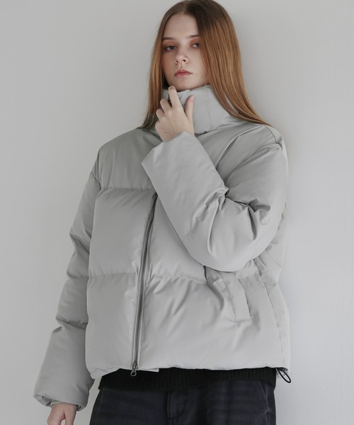 LILL（リル）の「【600フィルパワー】 ルーズシルエットスタンドネック中綿ショートジャケット（ダウンジャケット/コート・メンズ・ブラック系/グレー/ブラック・S/M/L/XL）」の16枚目の写真