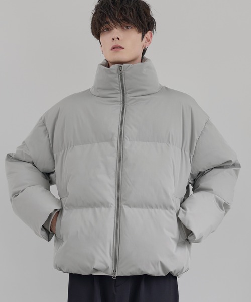 LILL（リル）の「【600フィルパワー】 ルーズシルエットスタンドネック中綿ショートジャケット（ダウンジャケット/コート・メンズ・ブラック系/グレー/ブラック・S/M/L/XL）」の8枚目の写真