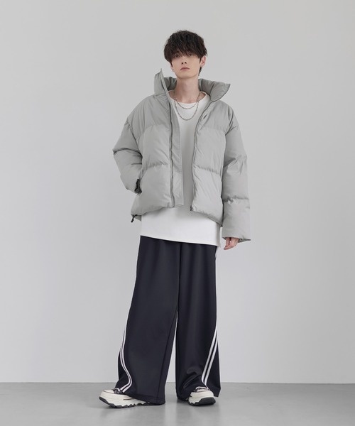 LILL（リル）の「【600フィルパワー】 ルーズシルエットスタンドネック中綿ショートジャケット（ダウンジャケット/コート・メンズ・ブラック系/グレー/ブラック・S/M/L/XL）」の13枚目の写真