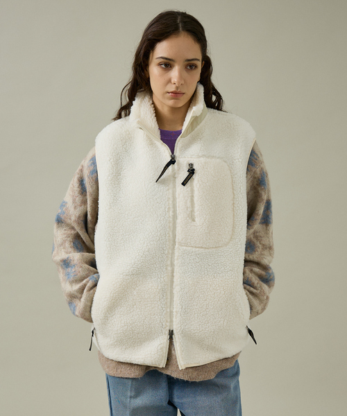 PENDLETON(ペンドルトン)の「【PENDLETON/ペンドルトン】Jaqared Boa Stand Vest/ジャガード/ベスト/ユニセックス(ベスト・メンズ・ブラック/アイボリー・L/M)」の14枚目の写真