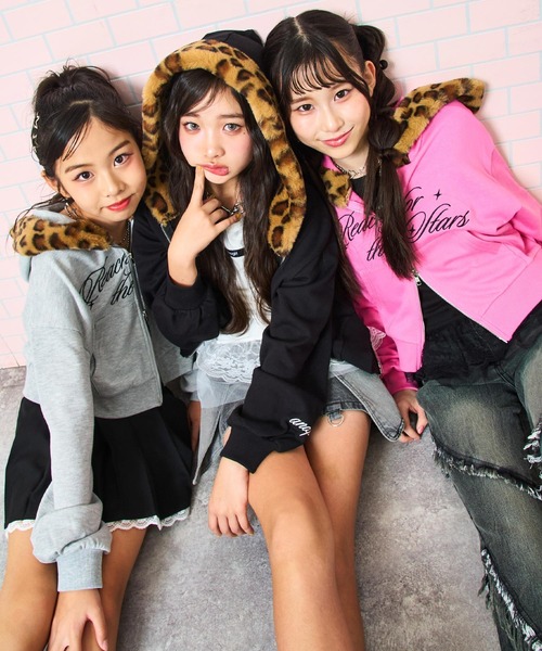 ANAP GｉRL（アナップガール）の「ヒョウ柄 ファー付 フーディー パーカー【キッズお揃い】（パーカー・キッズ・ピンク/ブラック/ライトグレー・M/S/XS）」の7枚目の写真