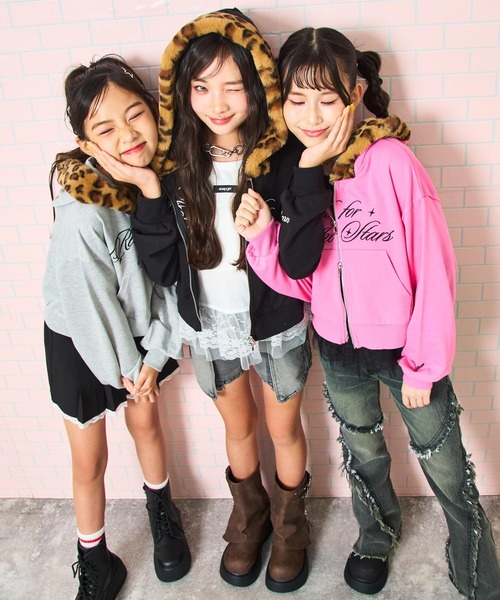 ANAP GｉRL（アナップガール）の「ヒョウ柄 ファー付 フーディー パーカー【キッズお揃い】（パーカー・キッズ・ピンク/ブラック/ライトグレー・M/S/XS）」の8枚目の写真