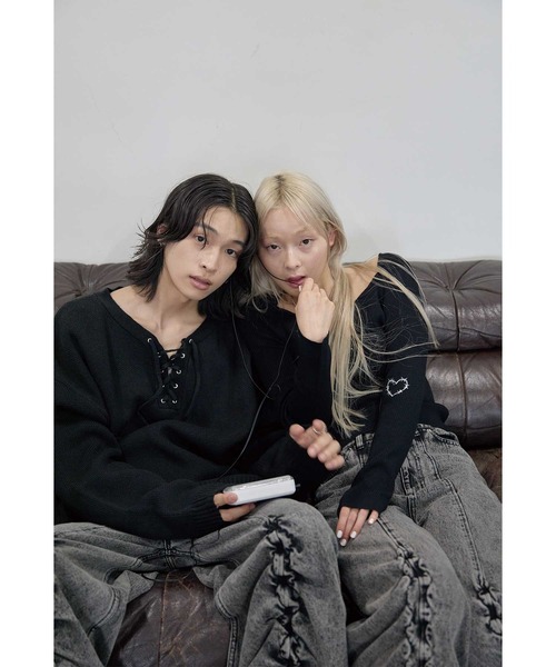 Heart Tattoo(ハートタトゥー)の「lace up lady knit / レースアップレディーニット(ニット/セーター・レディース・ブラック/ホワイト・FREE)」の16枚目の写真
