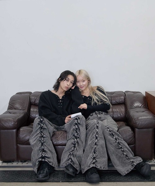 Heart Tattoo(ハートタトゥー)の「lace up lady knit / レースアップレディーニット(ニット/セーター・レディース・ブラック/ホワイト・FREE)」の20枚目の写真