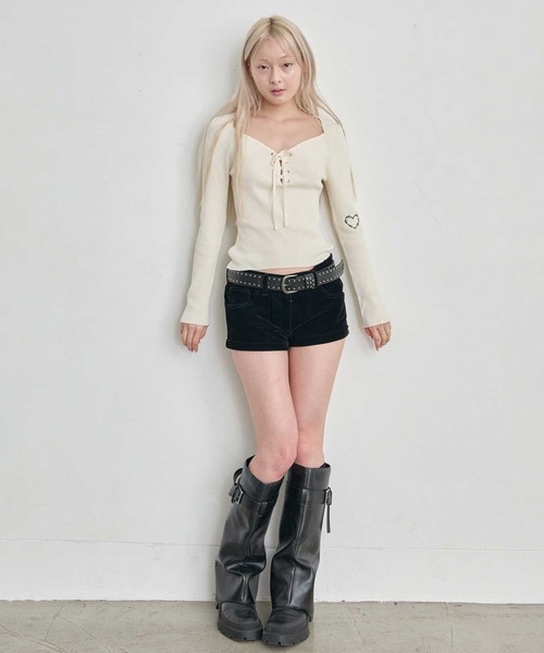 Heart Tattoo(ハートタトゥー)の「lace up lady knit / レースアップレディーニット(ニット/セーター・レディース・ブラック/ホワイト・FREE)」の21枚目の写真