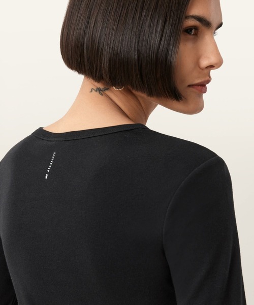 ALLSAINTS(オールセインツ)の「ALLSAINTS STEVIE LS TEE(Tシャツ/カットソー・レディース・ブラック・MEDIUM/SMALL/X-SMALL)」の2枚目の写真
