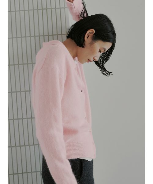 MIESROHE（ミースロエ）の「アルパカ混シャツニットカーデ（カーディガン/ボレロ・レディース・チャコールグレー/ピンク/レッド/ホワイト・F）」の17枚目の写真