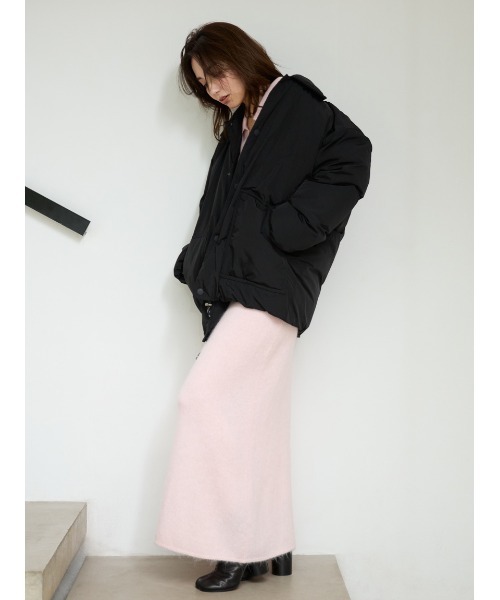 MIESROHE（ミースロエ）の「アルパカ混シャツニットカーデ（カーディガン/ボレロ・レディース・チャコールグレー/ピンク/レッド/ホワイト・F）」の7枚目の写真