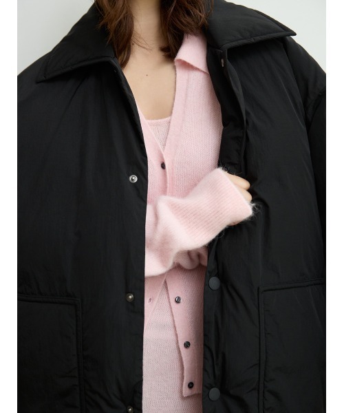 MIESROHE（ミースロエ）の「アルパカ混シャツニットカーデ（カーディガン/ボレロ・レディース・チャコールグレー/ピンク/レッド/ホワイト・F）」の11枚目の写真