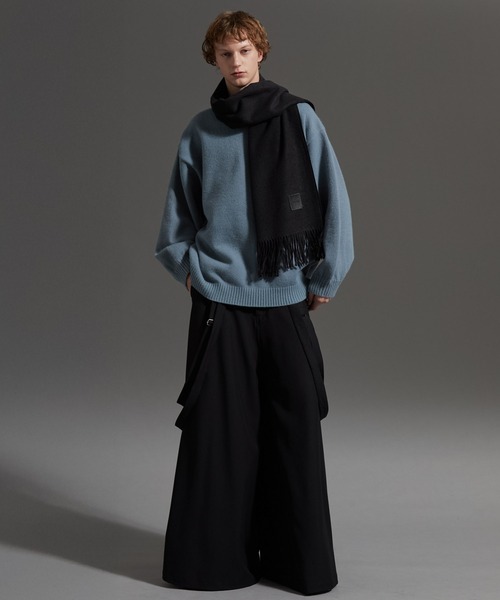 cussil（クシル）の「【cussil/クシル】カシミヤタッチベーシックルーズロングマフラー（マフラー・メンズ・モカ/ライトグレー/ブルー/クリーム/ブラック・FREE）」の10枚目の写真