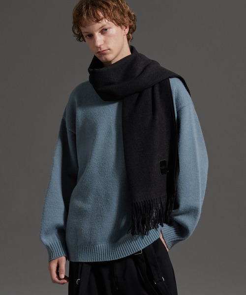 cussil（クシル）の「【cussil/クシル】カシミヤタッチベーシックルーズロングマフラー（マフラー・メンズ・モカ/ライトグレー/ブルー/クリーム/ブラック・FREE）」の15枚目の写真