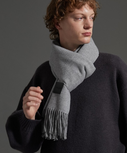 cussil（クシル）の「【cussil/クシル】カシミヤタッチベーシックルーズロングマフラー（マフラー・メンズ・モカ/ライトグレー/ブルー/クリーム/ブラック・FREE）」の18枚目の写真