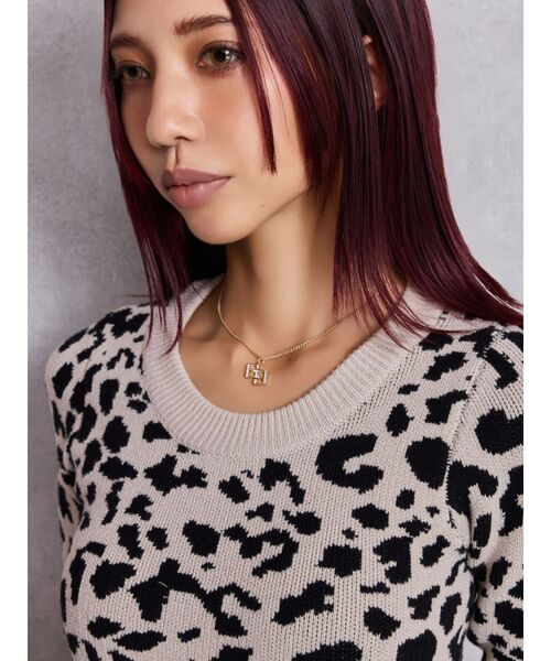 GYDA（ジェイダ）の「JEYSUS GGラインストーンネックレス（ネックレス・レディース・ゴールド/シルバー・FREE）」の4枚目の写真