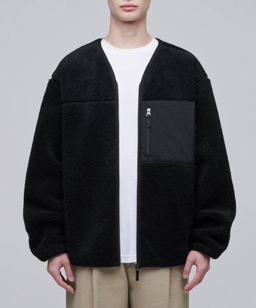MUSINSA STANDARD（ムシンサスタンダード）の「オーバーサイズカラーレスシェルパフリースジャケット[ブラック]（その他アウター・メンズ・その他・MEDIUM/LARGE/X-LARGE）」の14枚目の写真
