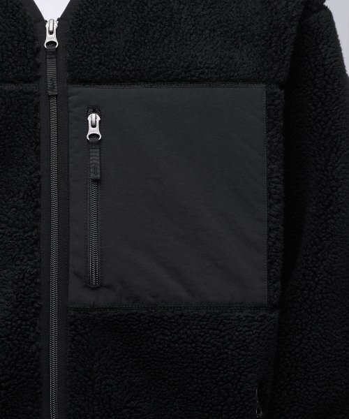 MUSINSA STANDARD（ムシンサスタンダード）の「オーバーサイズカラーレスシェルパフリースジャケット[ブラック]（その他アウター・メンズ・その他・MEDIUM/LARGE/X-LARGE）」の8枚目の写真