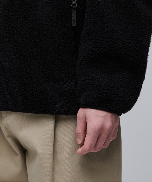 MUSINSA STANDARD（ムシンサスタンダード）の「オーバーサイズカラーレスシェルパフリースジャケット[ブラック]（その他アウター・メンズ・その他・MEDIUM/LARGE/X-LARGE）」の6枚目の写真