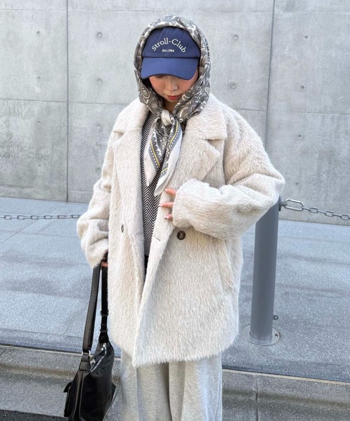 AS KNOW AS plus（アズノゥアズプラス）の「♪ダブルにゆるっとビッグサイズ シャギージャケットコート（テーラードジャケット・レディース・チャコールグレー/グレイッシュベージュ/キャメル・FREE）」の4枚目の写真